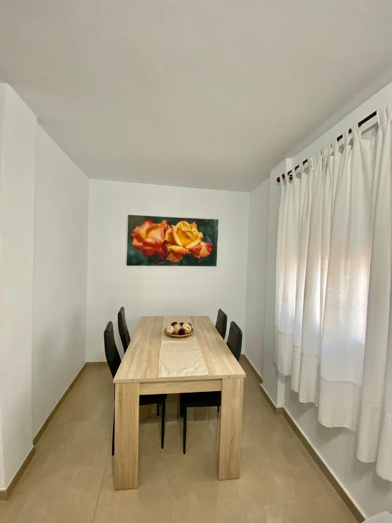 “Smile Nerja” Chic Apartment With Wifi, 4 Guests 외부 사진